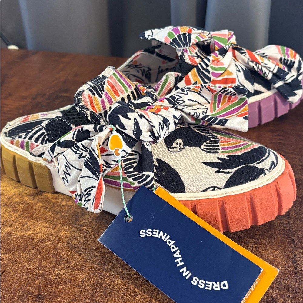 Farm Rio Women’s Slip-On Bow Platform in Multi-Color
